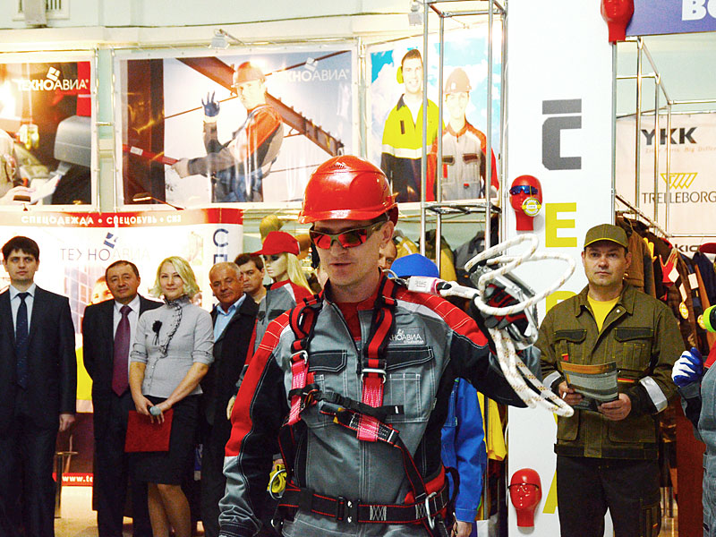 Председатель Федеральной Палаты Додонов А.Е. выступил на пленарном заседании выставки по безопасности, которая открылась в Санкт-Петербурге.